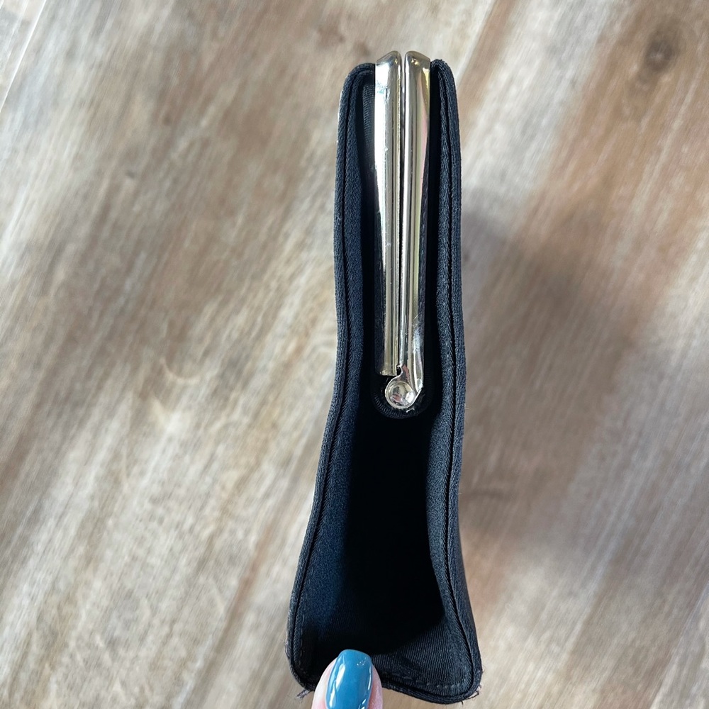 Vintage Clutch - Picture 2 of 6